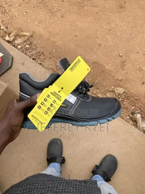Safety Boy Boot