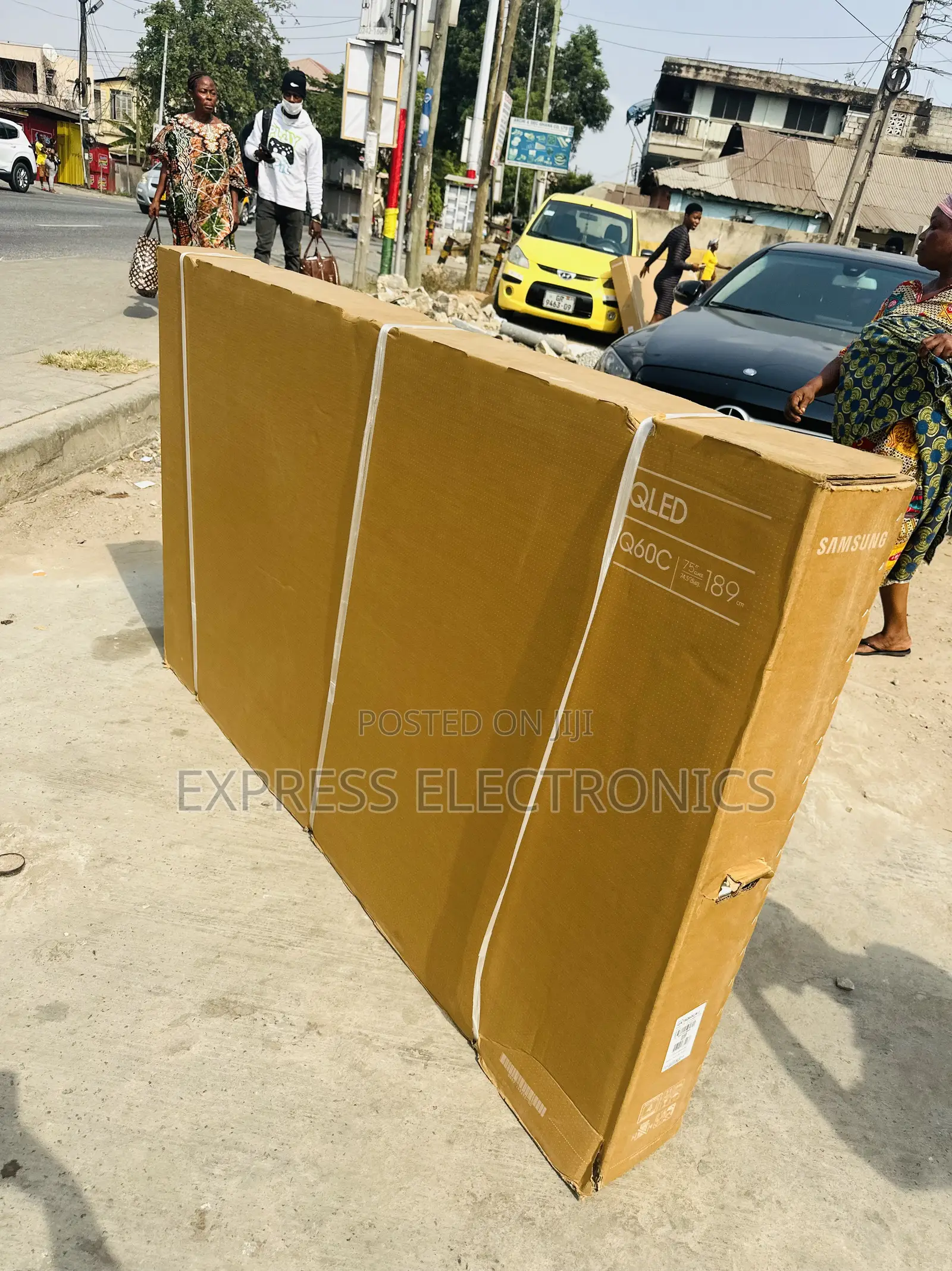 Ultra Modern Slim Uhd Smart Glossy Screen 75”Q60d