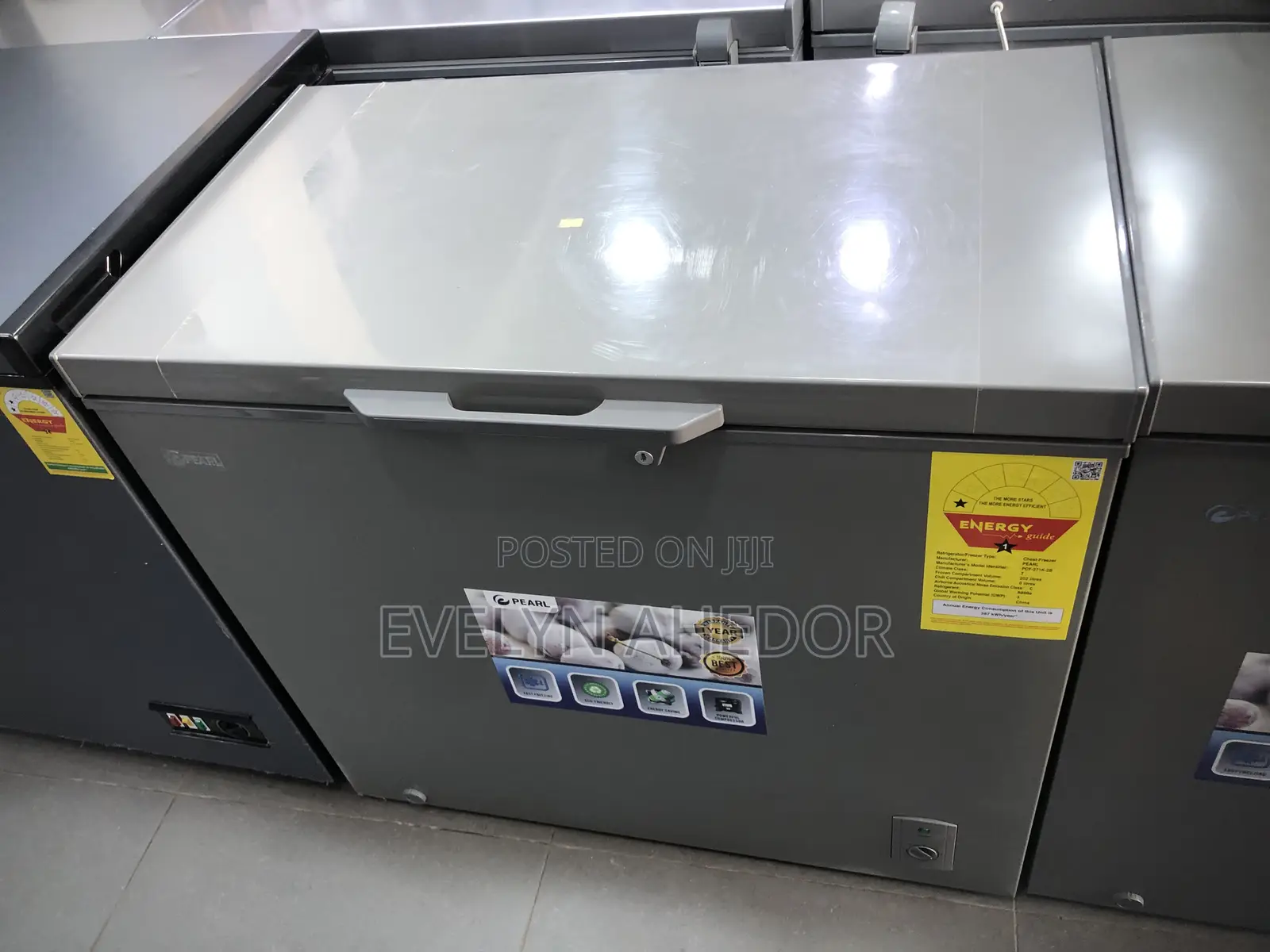 Super General Pearl Chest Freezer 202 Liters Available