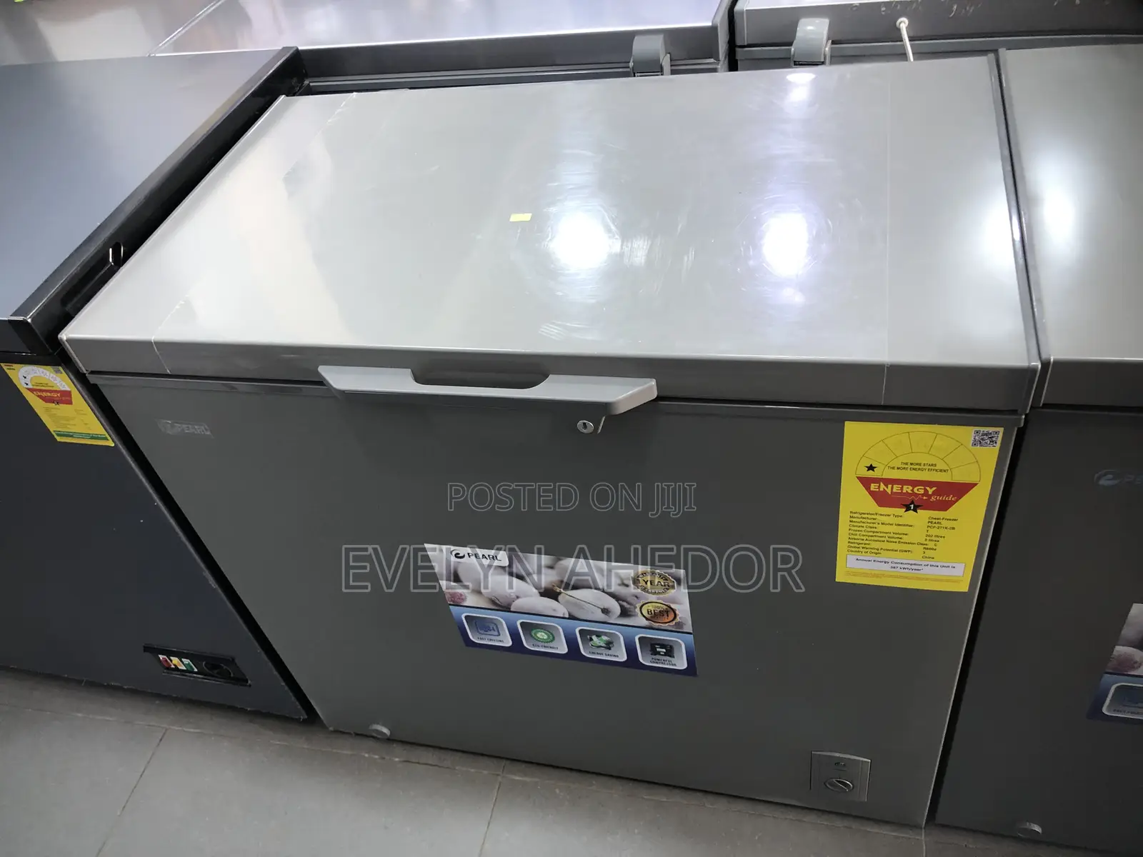 Super General Pearl Chest Freezer 202 Liters Available