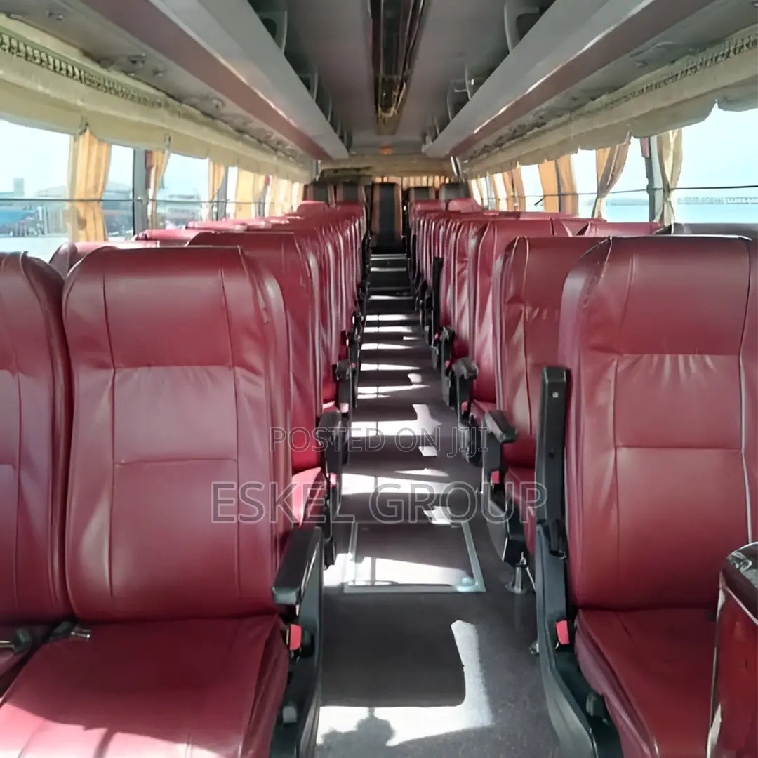 Coaches Bus for Hiring Service