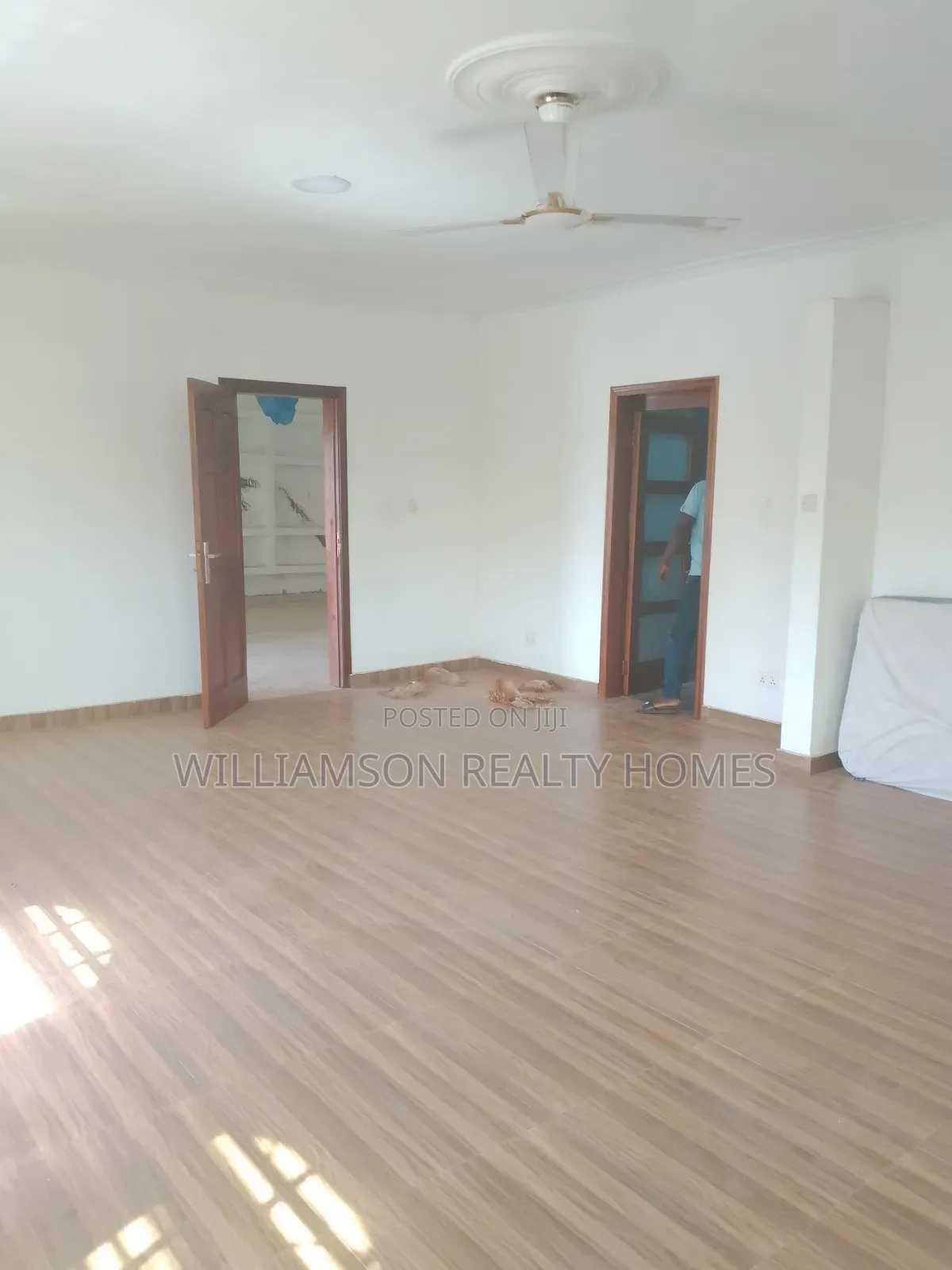 3bdrm Apartment in Hfc Estate Area, Spintex for rent