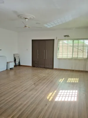 3bdrm Apartment in Hfc Estate Area, Spintex for rent