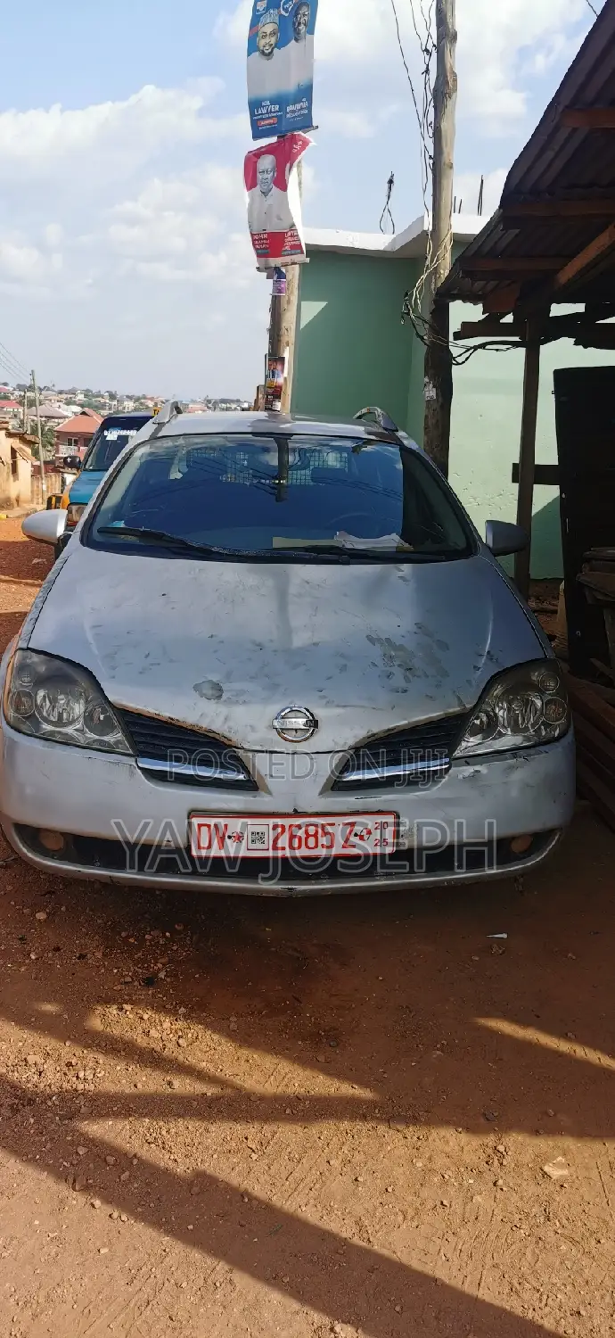 Nissan Primera 1998 Silver