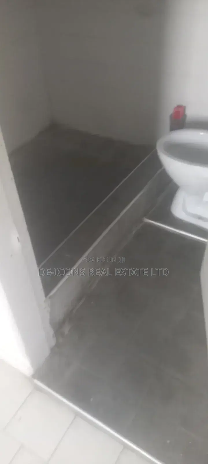 3bdrm Apartment in De-Icons Real Estate, Ga South Municipal for rent