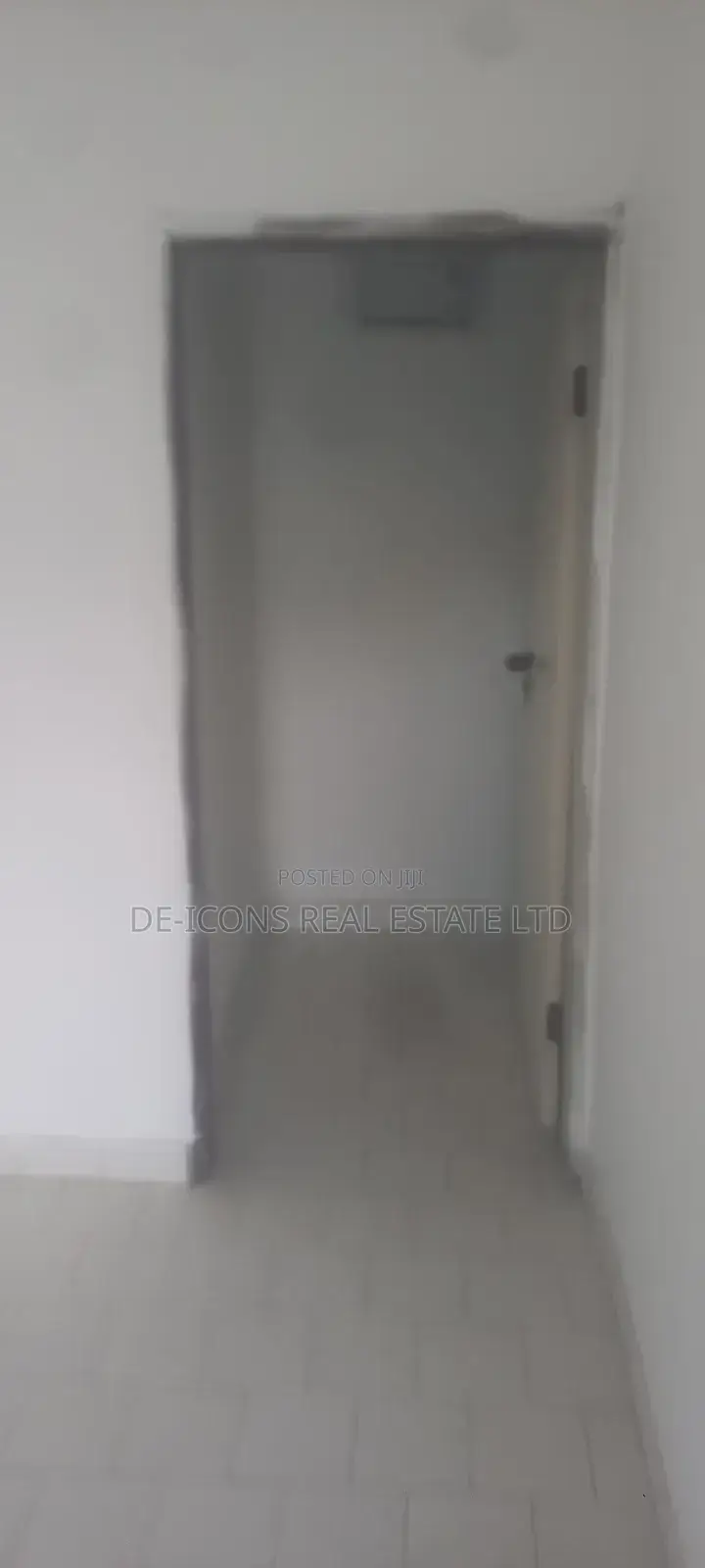 3bdrm Apartment in De-Icons Real Estate, Ga South Municipal for rent