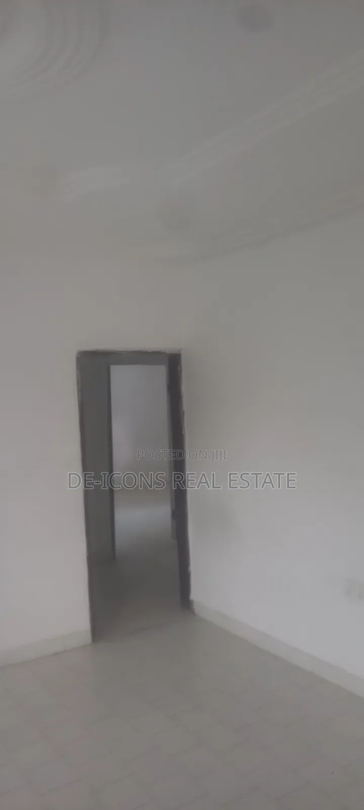 3bdrm Apartment in De-Icons Real Estate, Ga South Municipal for rent