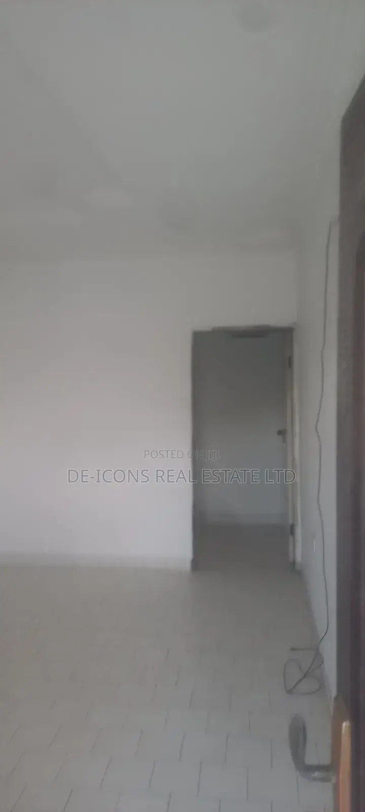 3bdrm Apartment in De-Icons Real Estate, Ga South Municipal for rent