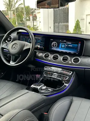 Mercedes-Benz E300 2017 Gray