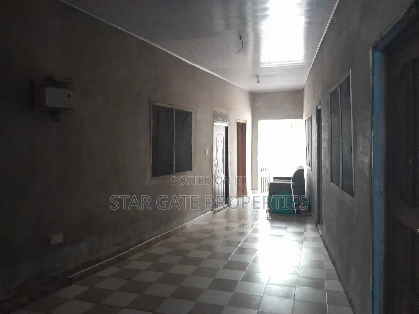 6bdrm House in Meduma, Kumasi Metropolitan for sale
