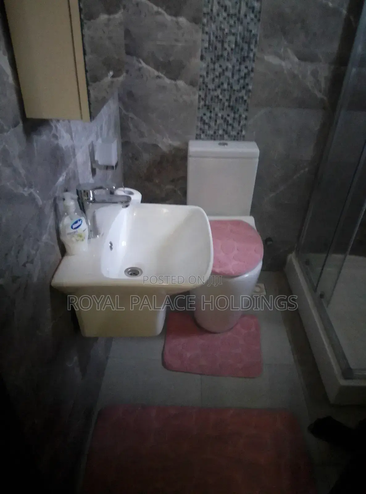 Furnished 5bdrm Duplex in American House Area, Adjiriganor for rent