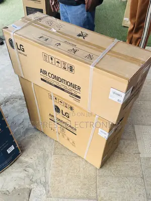 Thin Design Air Conditioner Split R410 Gas 1.5hp Lg White