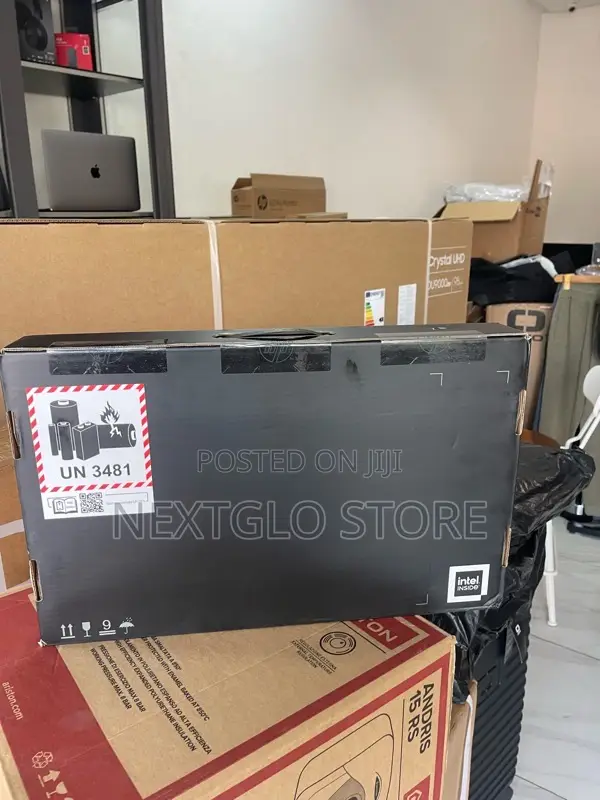 New Laptop HP Envy X360 16GB Intel Core Ultra 7 SSD 512GB