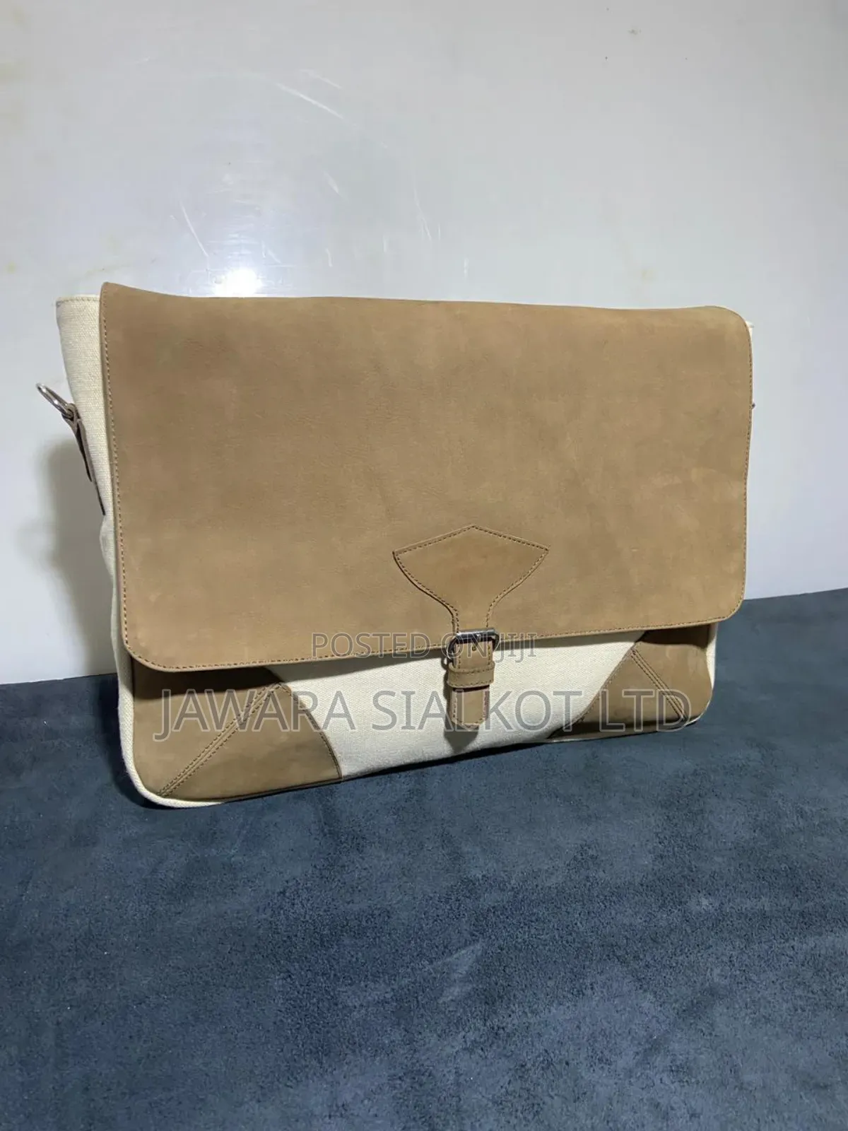 Geniune Cowhide Leather Bag For Office And Laptop