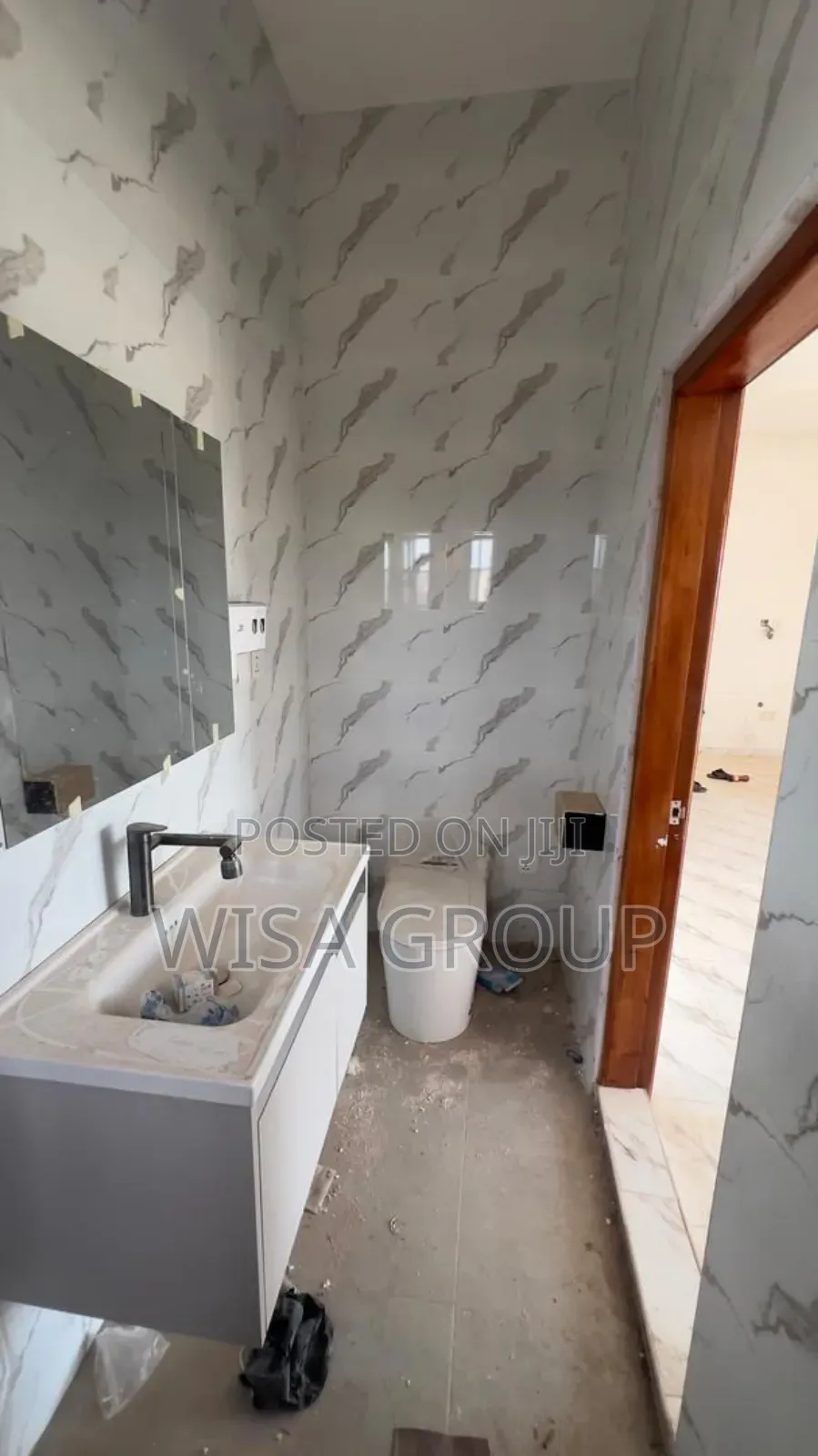 2bdrm Duplex in Wisawisa Grgroup, Accra Metropolitan for sale