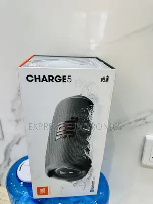 Charge 5 Bluetooth Speaker Ip67 Waterproof and Dustproof