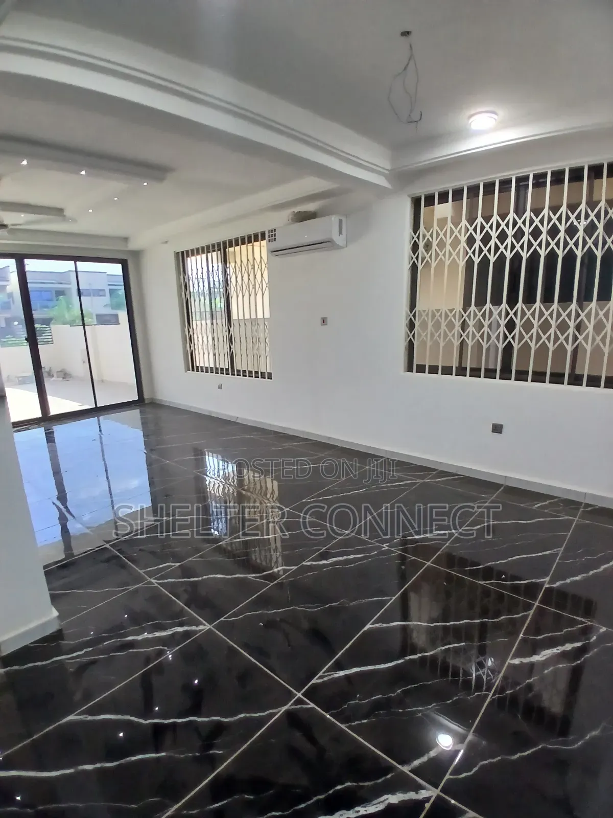3bdrm Duplex in Oyarifa for rent