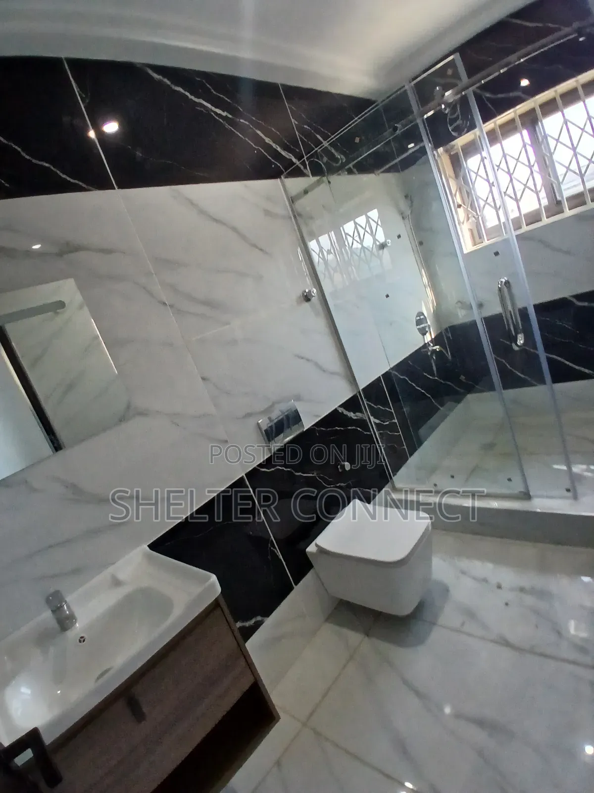 3bdrm Duplex in Oyarifa for rent