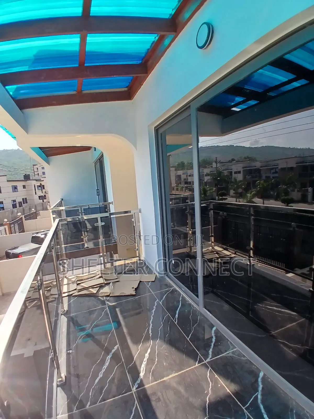 3bdrm Duplex in Oyarifa for rent