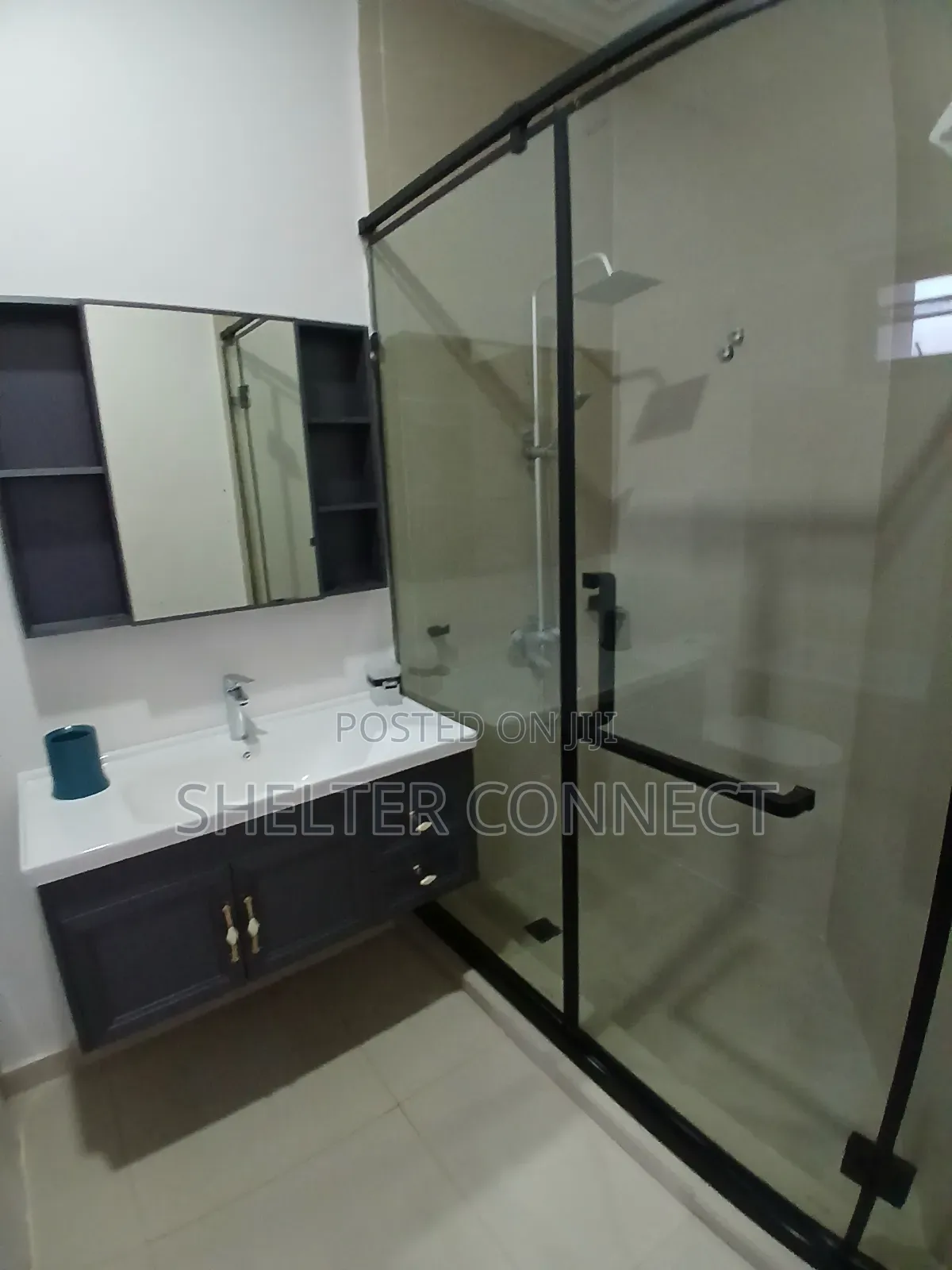 3bdrm Duplex in Oyarifa for rent