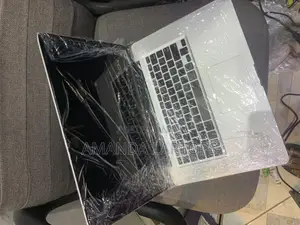 New Laptop Apple MacBook Pro 2010 4GB Intel Core 2 Duo HDD+SSD 128GB
