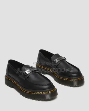 Dr Martens Adrian Leather Black