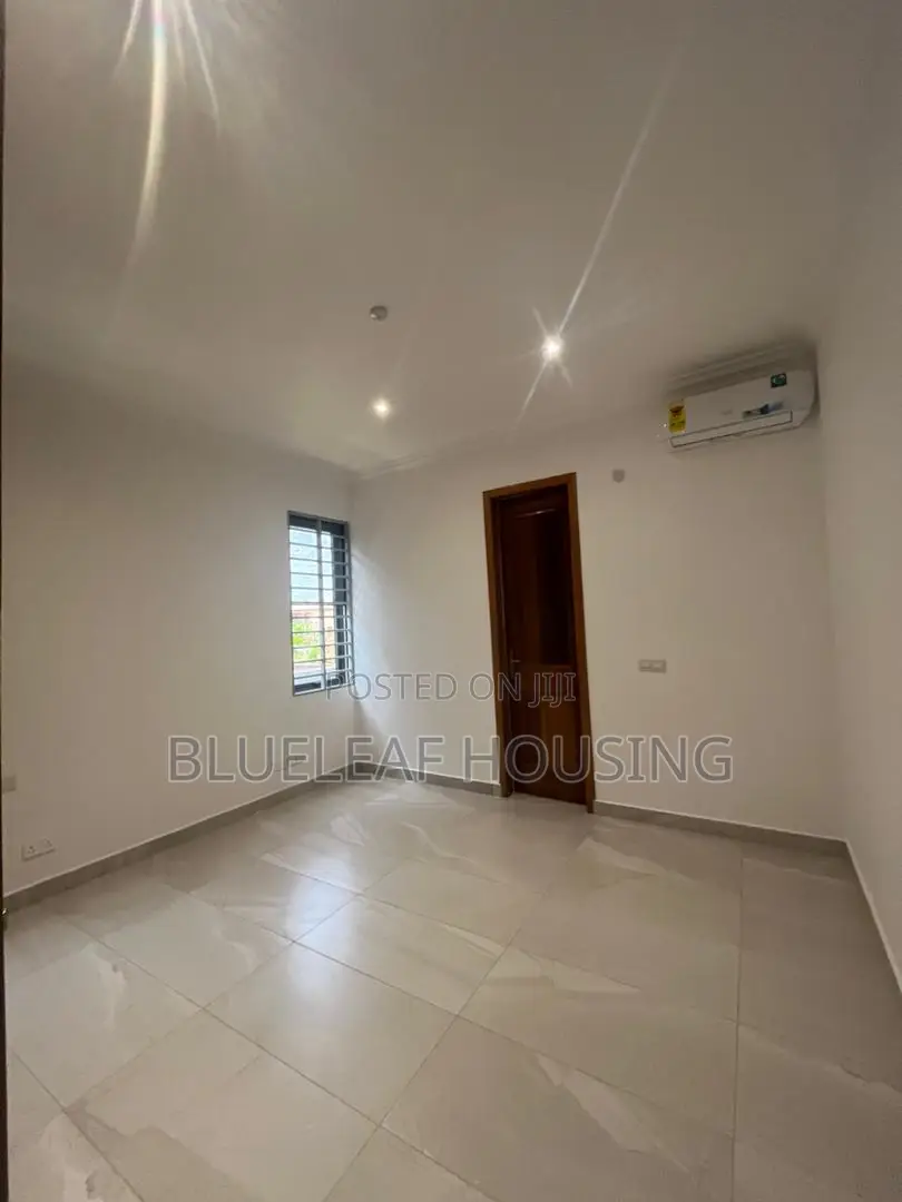 5bdrm House in Oyarifa for sale