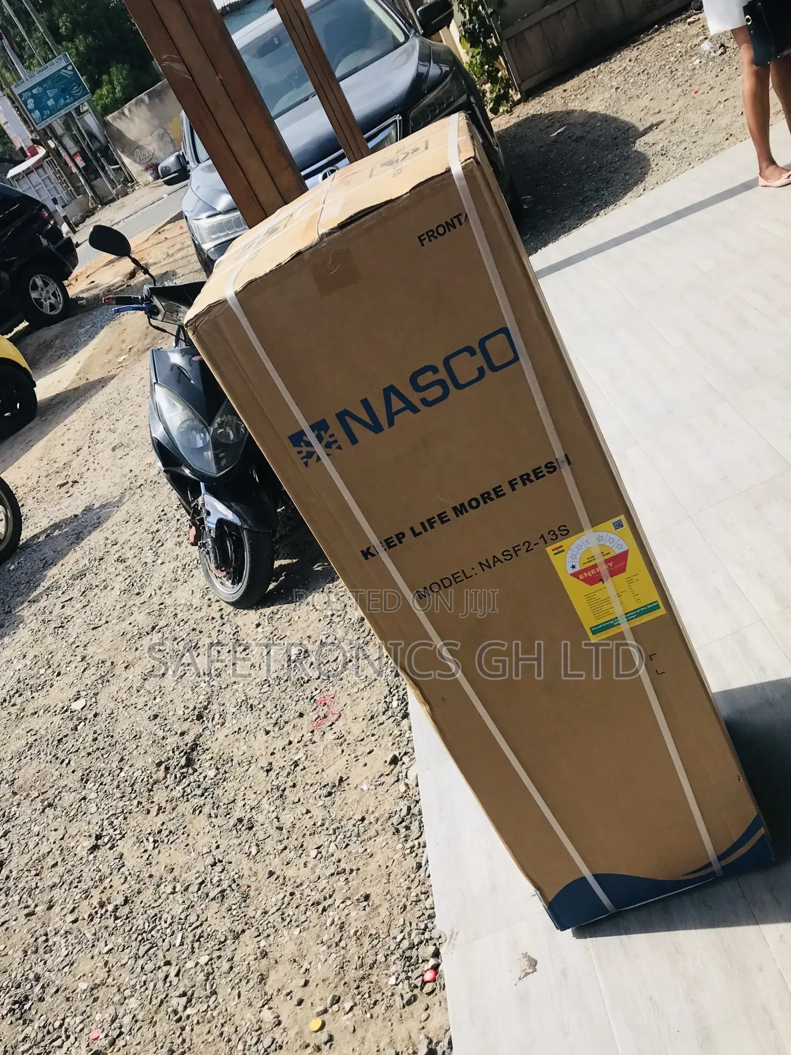 Neatly Boxed 136l Doubledoor Nas-13fl Top Freezer Fridge