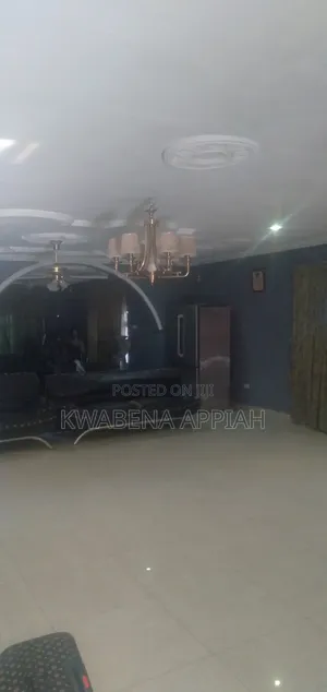 7bdrm Penthouse in Mark Estate At, Kumasi Metropolitan for rent