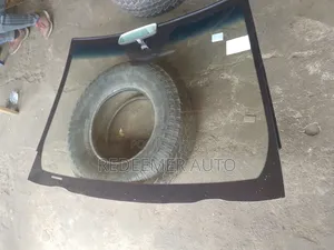 Toyota Vitz/Yaris Windscreen 2012,2013,2014,2015