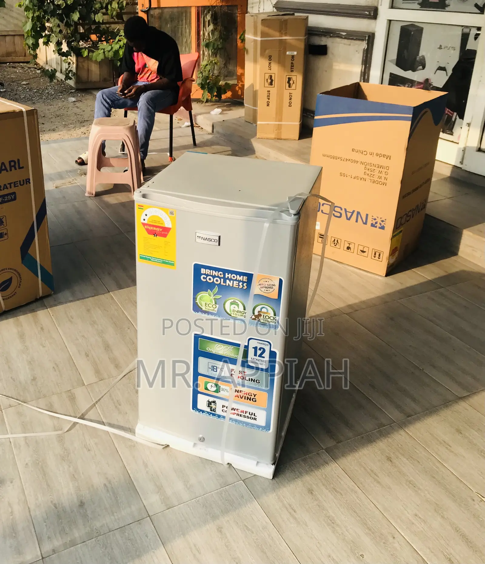 Original Nasco Nasf1-10s Single Door Table Top Fridge.