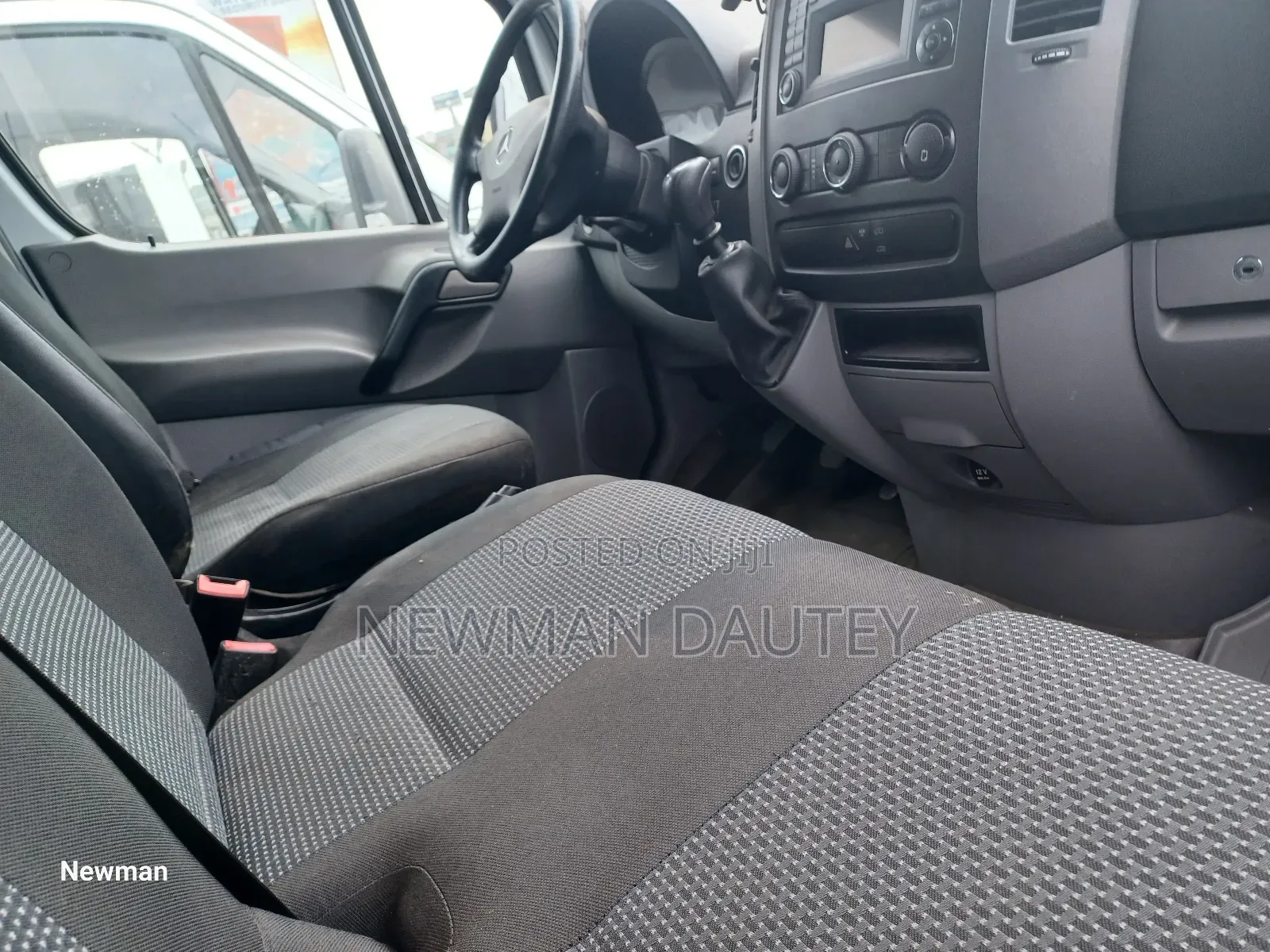 Mercedes-Benz Sprinter 2012 White