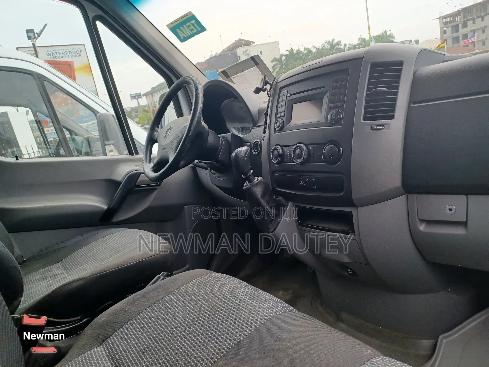 Mercedes-Benz Sprinter 2012 White