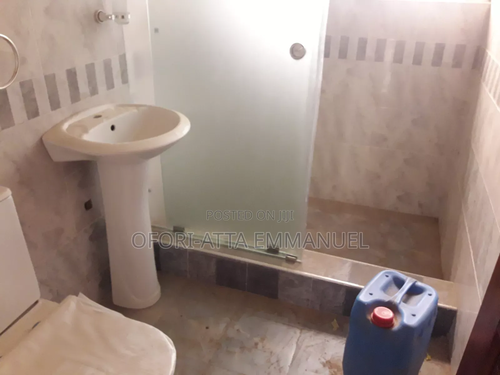 2bdrm Apartment in Amasaman Obeyeyie, Pokuase for rent