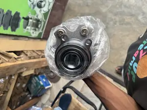 Mitsubishi Pajero 2010-2016 Back Hub