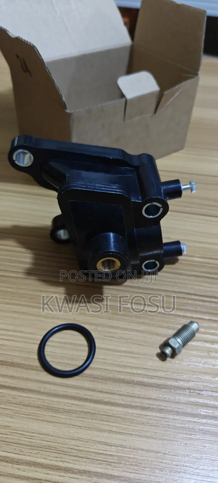 Thermostat Housing for Chrysler 300,Dodge,Charger, Magnum