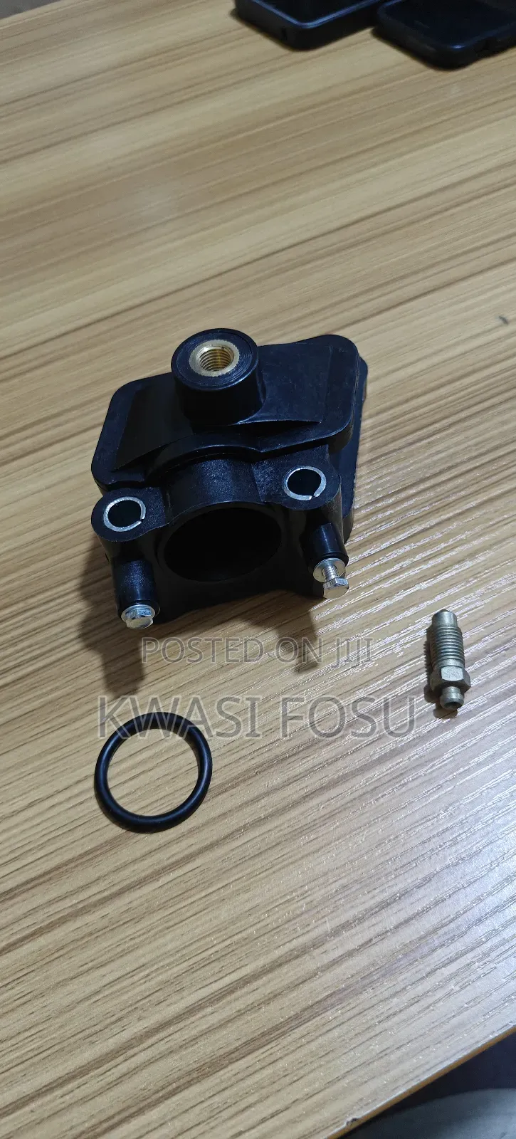 Thermostat Housing for Chrysler 300,Dodge,Charger, Magnum
