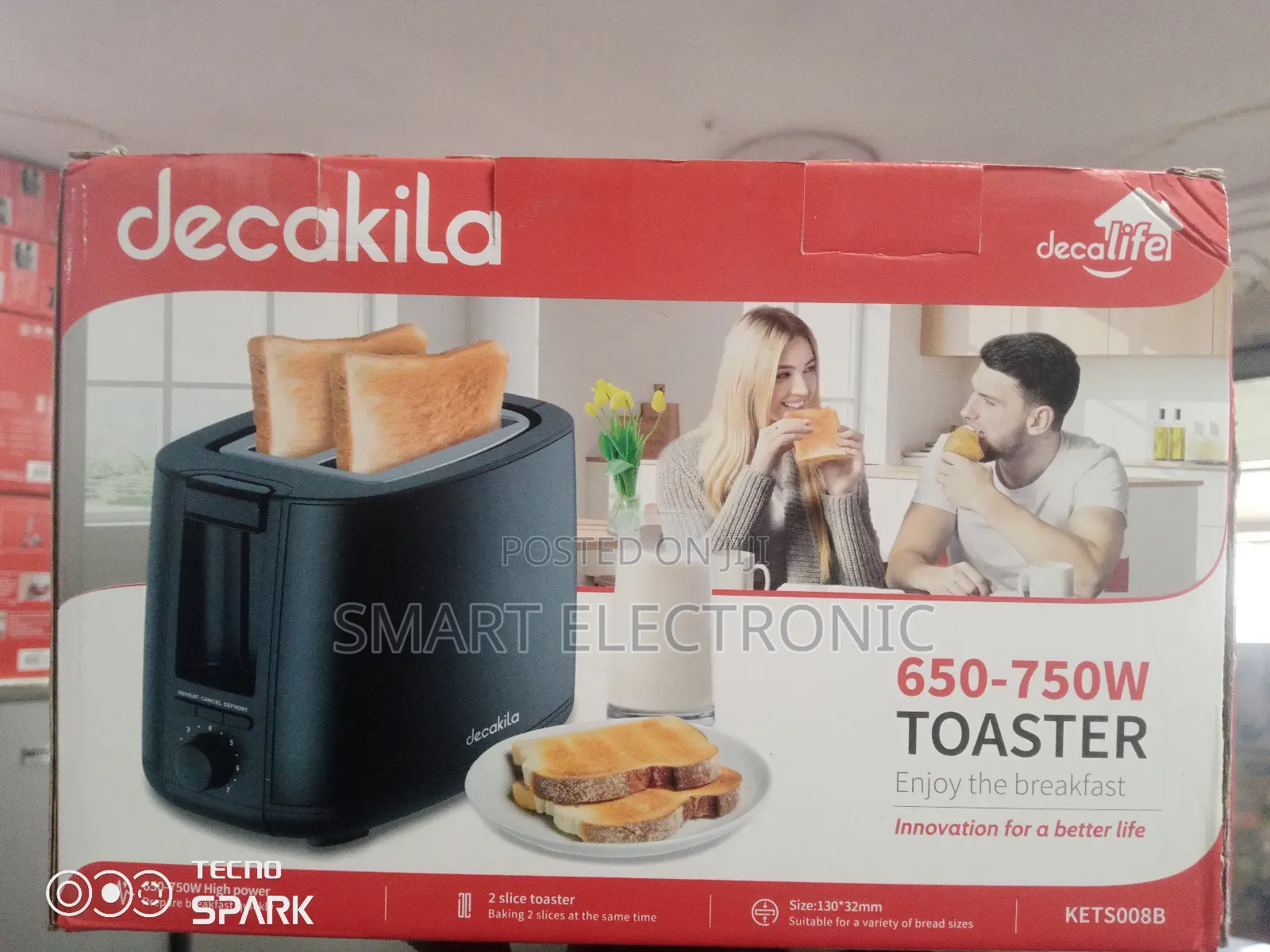 Baking 2 Slices at the Same Time With Decakila 750 Toaster