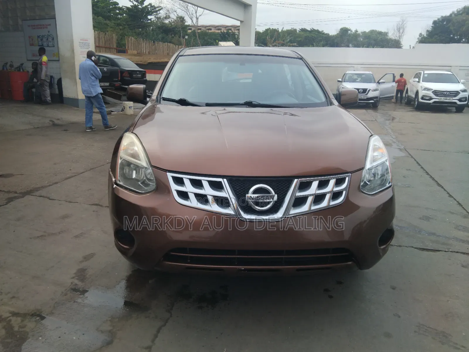 Nissan Rogue 2010 Brown