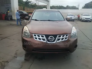 Nissan Rogue 2010 Brown
