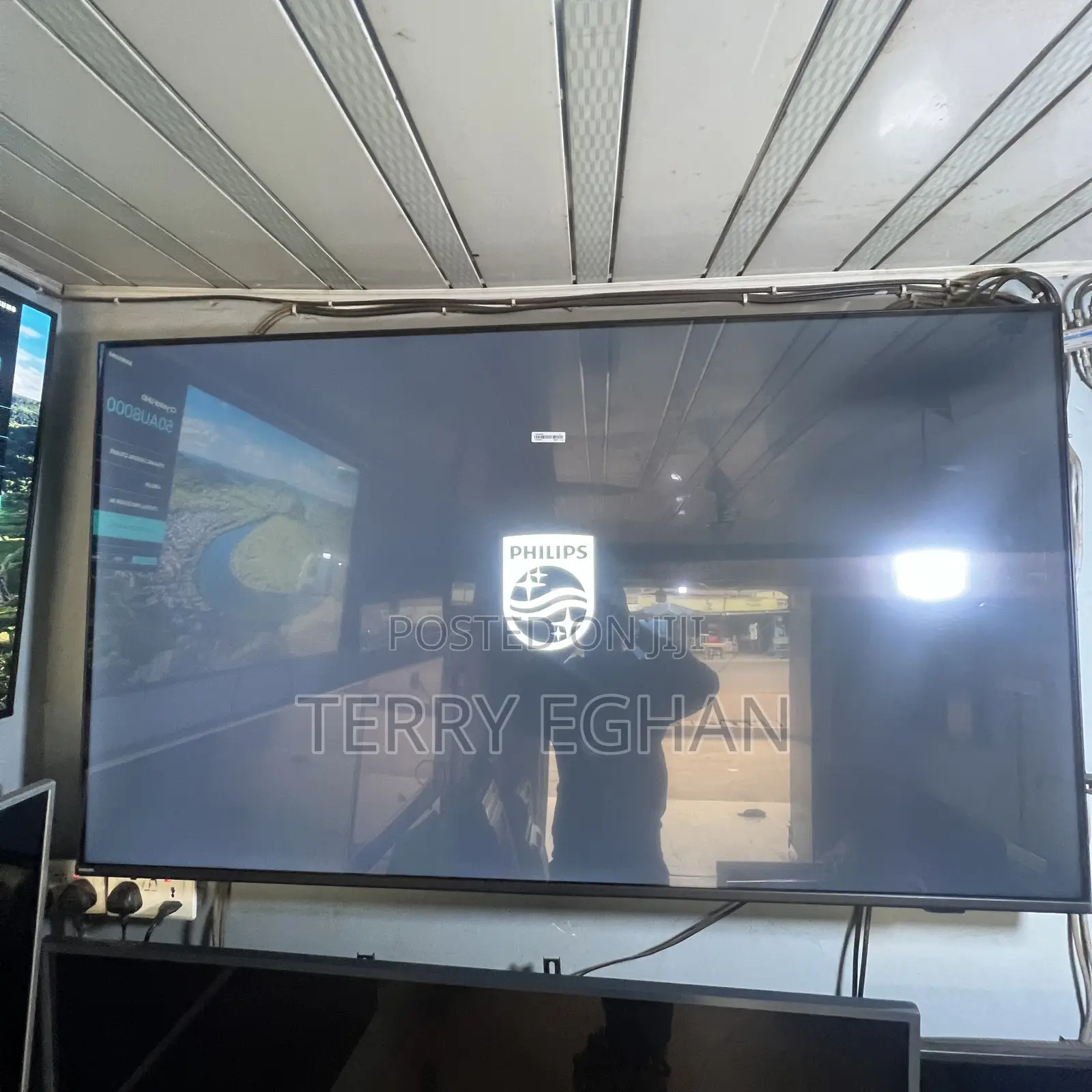 Philips Ambilight “65” Inches Tv