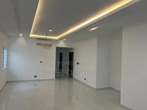 3bdrm House in 3 Bedroom House, Tema Metropolitan for sale