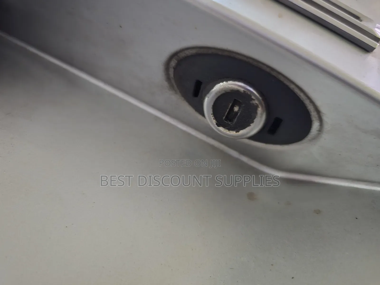 Neat BMW E90 Silver Boot With Taillights and Camera