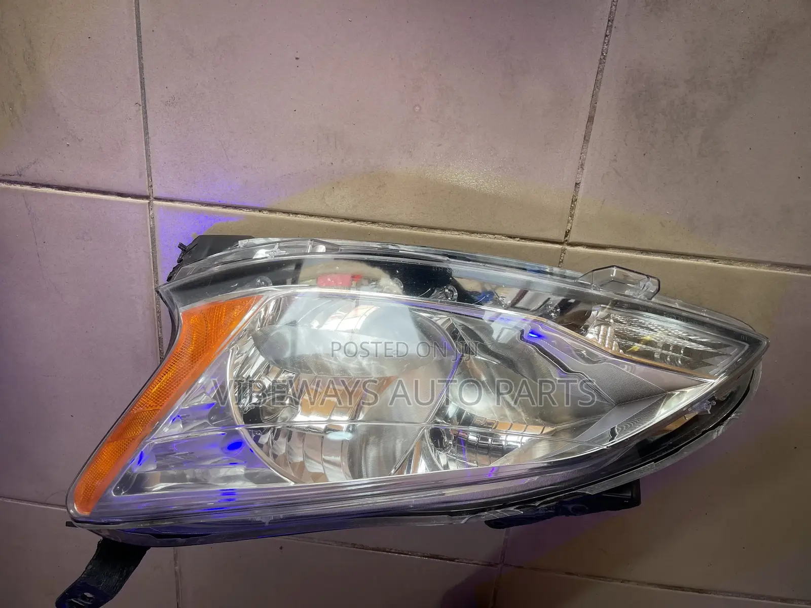 Nissan Sentra 2013-2015 Headlight Used