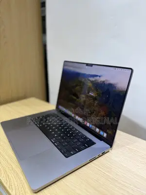 Laptop Apple MacBook Pro M1 16GB Apple M1 Pro SSD 512GB