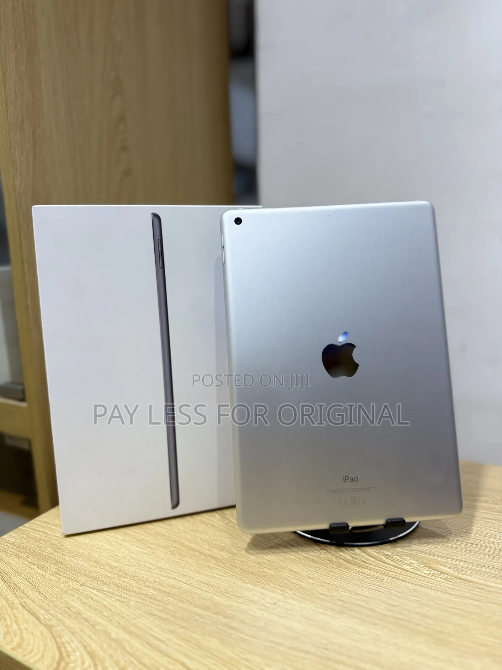 Apple iPad 10.2 (2021) 64 GB Silver