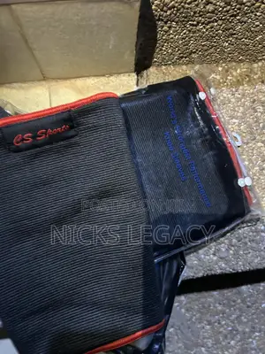 Performance Knee Sleeves