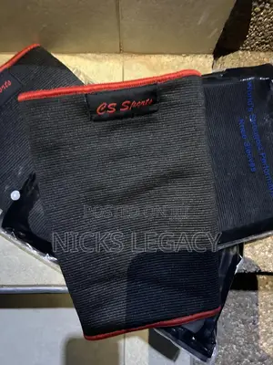 Performance Knee Sleeves