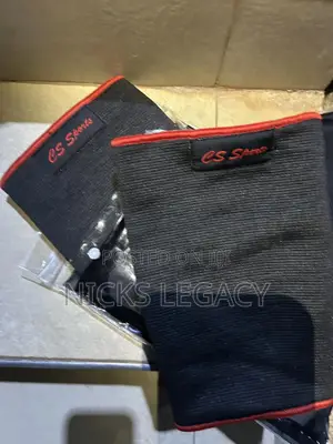 Performance Knee Sleeves