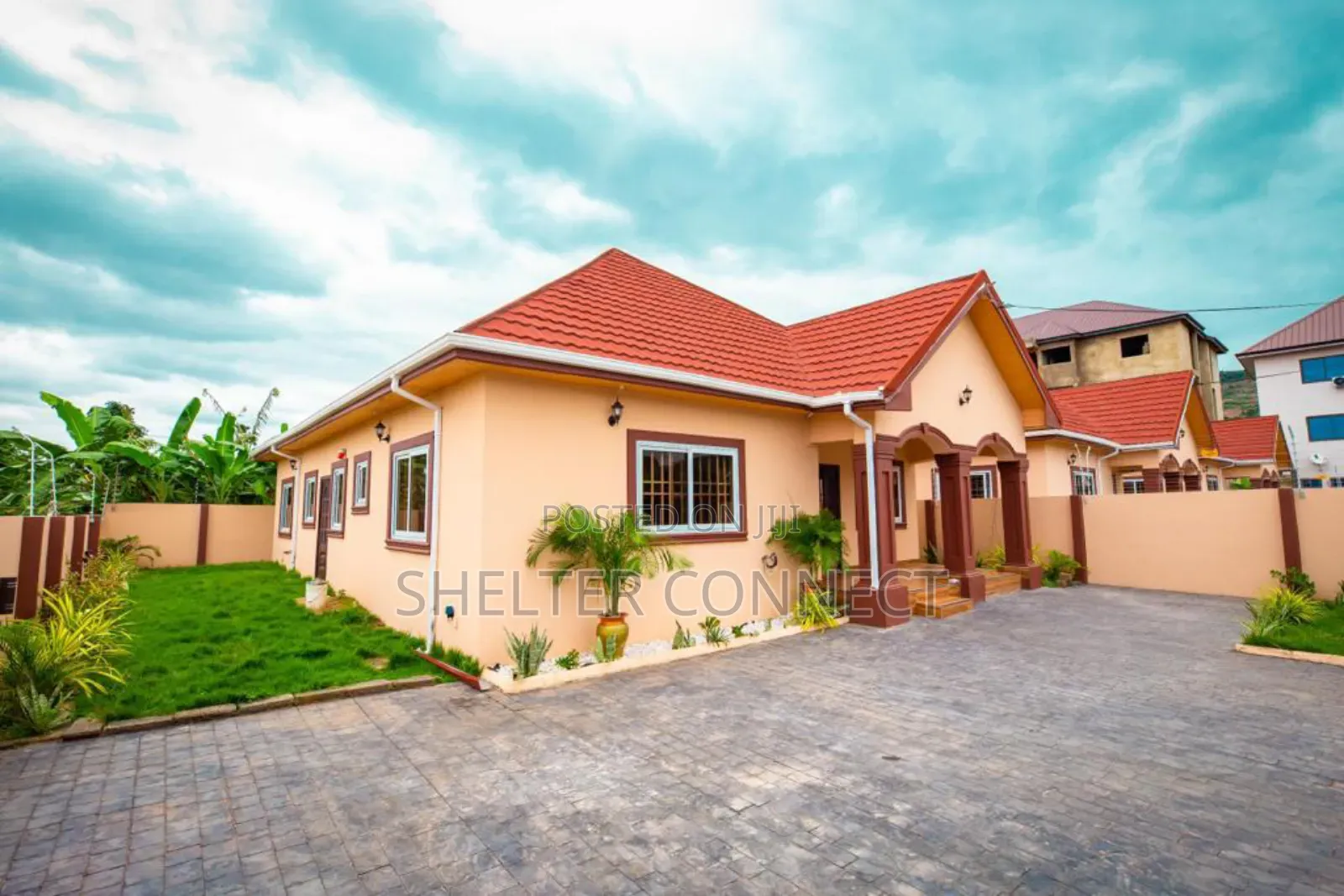 3bdrm House in Oyarifa for sale